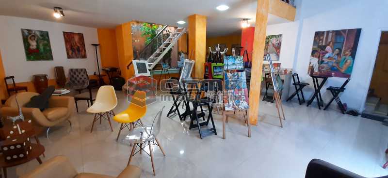 Casa de rua à venda em Centro, Zona Centro RJ, Rio de Janeiro, 3 quartos , 270m² Foto 2