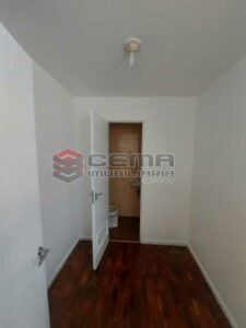 Apartamento à venda em Cosme Velho, Zona Sul RJ, Rio de Janeiro, 2 quartos , 74m² Thumbnail 24