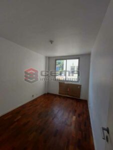 Apartamento à venda em Cosme Velho, Zona Sul RJ, Rio de Janeiro, 2 quartos , 74m² Thumbnail 5