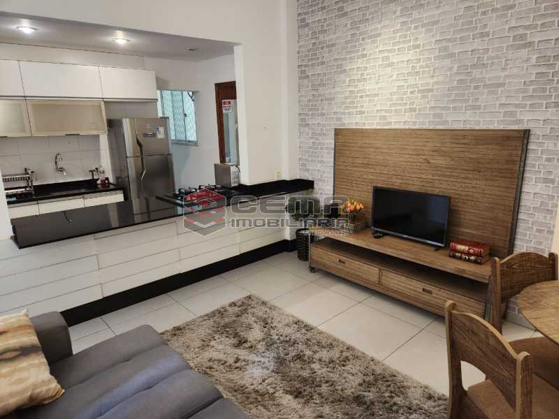 Apartamento à venda em Copacabana, Zona Sul RJ, Rio de Janeiro, 2 quartos , 77m² Prévia 4